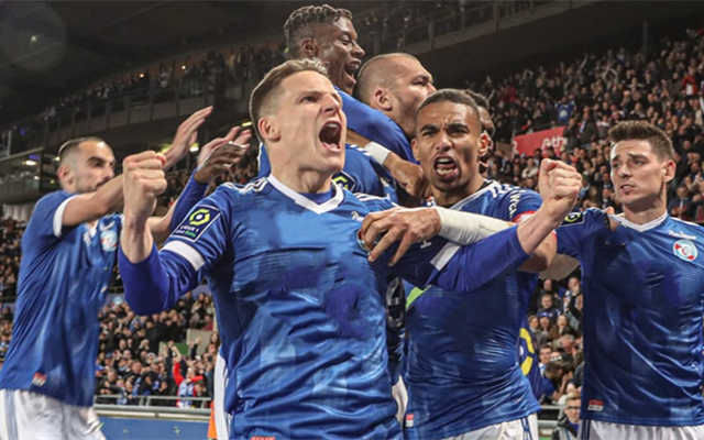 关于赛后法甲焦点战，山东男篮战术微调，引发热议，团队化学反应显著的信息体育