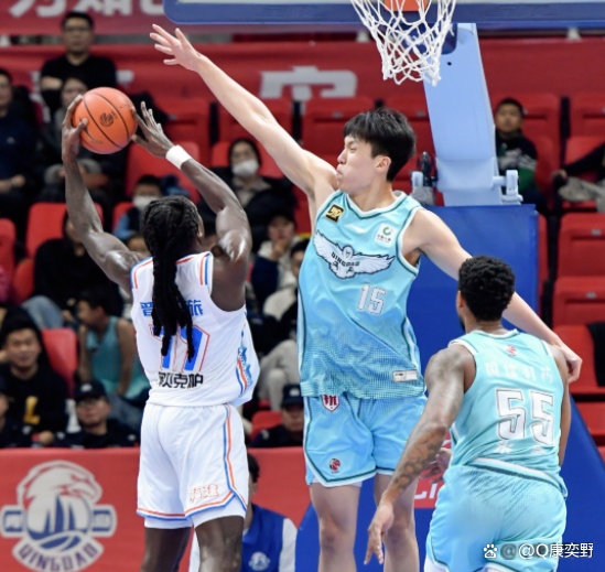 转会期CBA常规赛焦点战；广州队更衣室发声；震撼外界；轮换策略成焦点的简单介绍九游体育