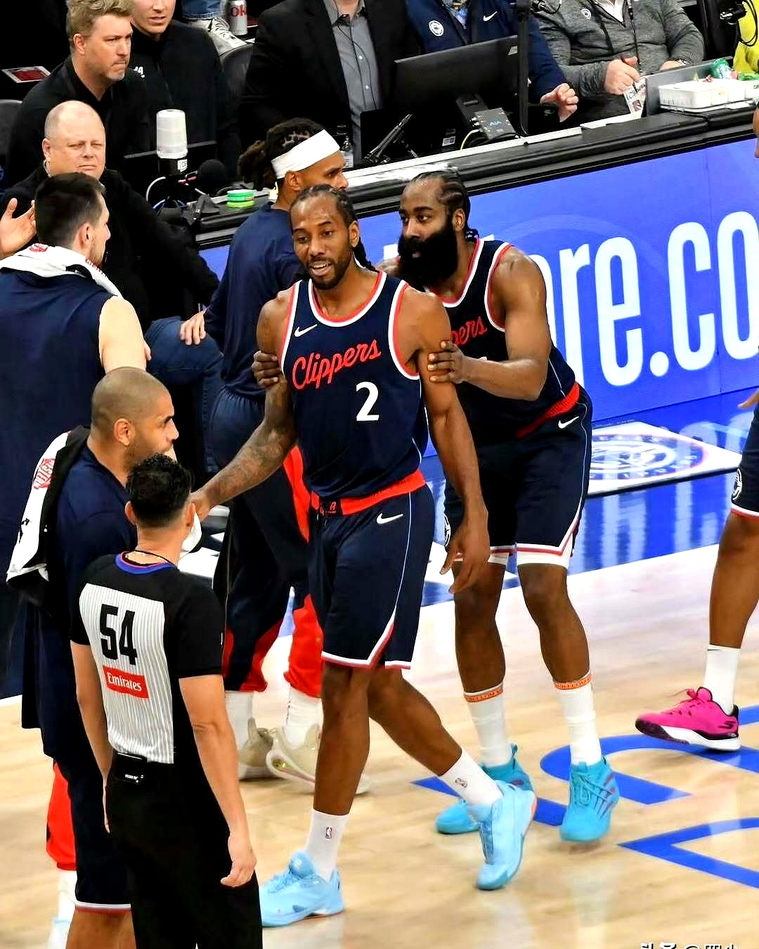 洛杉矶快船发布备战花絮，赛前调整名单，中超任务艰巨，团队化学反应显著的简单介绍九游